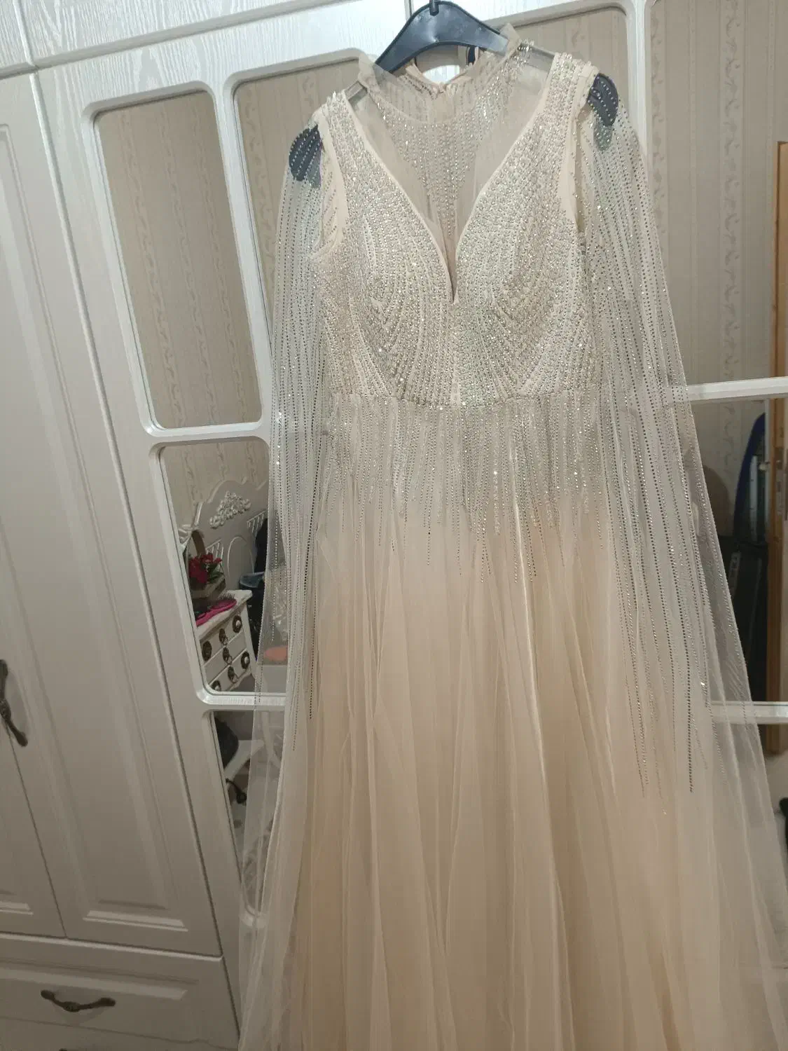 لباس مجلسی|لباس|تنکمان, |دیوار