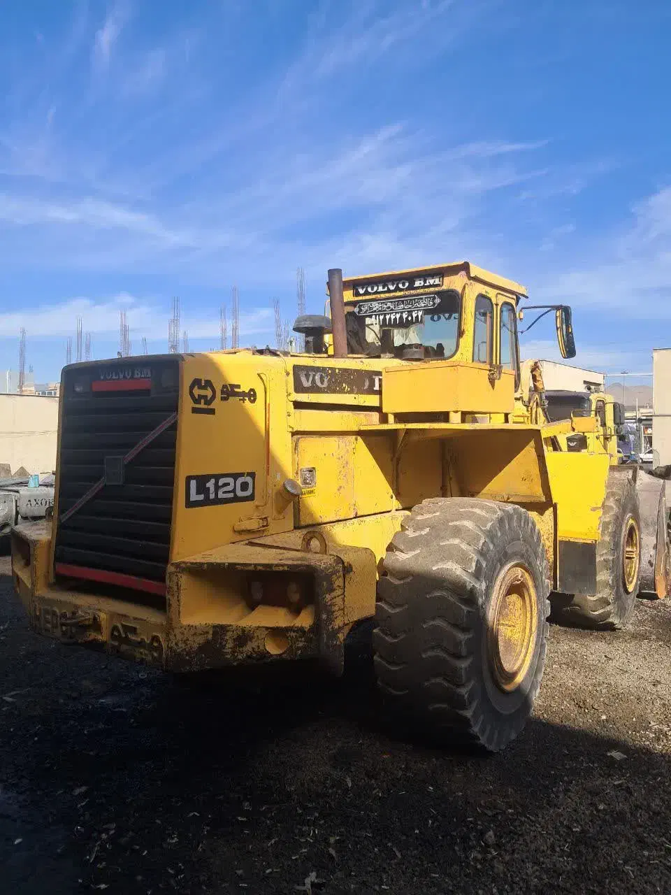 لودرولوو L120|خودرو سنگین|زنجان, |دیوار