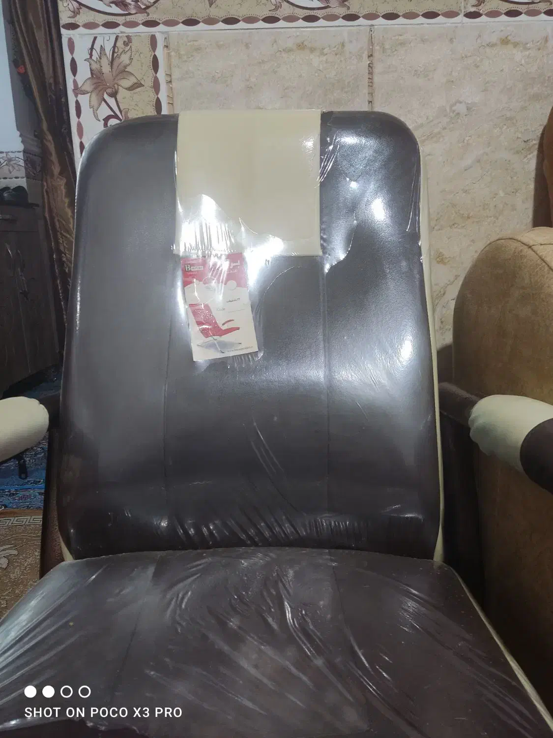 فروش دوعدد صندلی اداری|صندلی و نیمکت|ایرانشهر, |دیوار