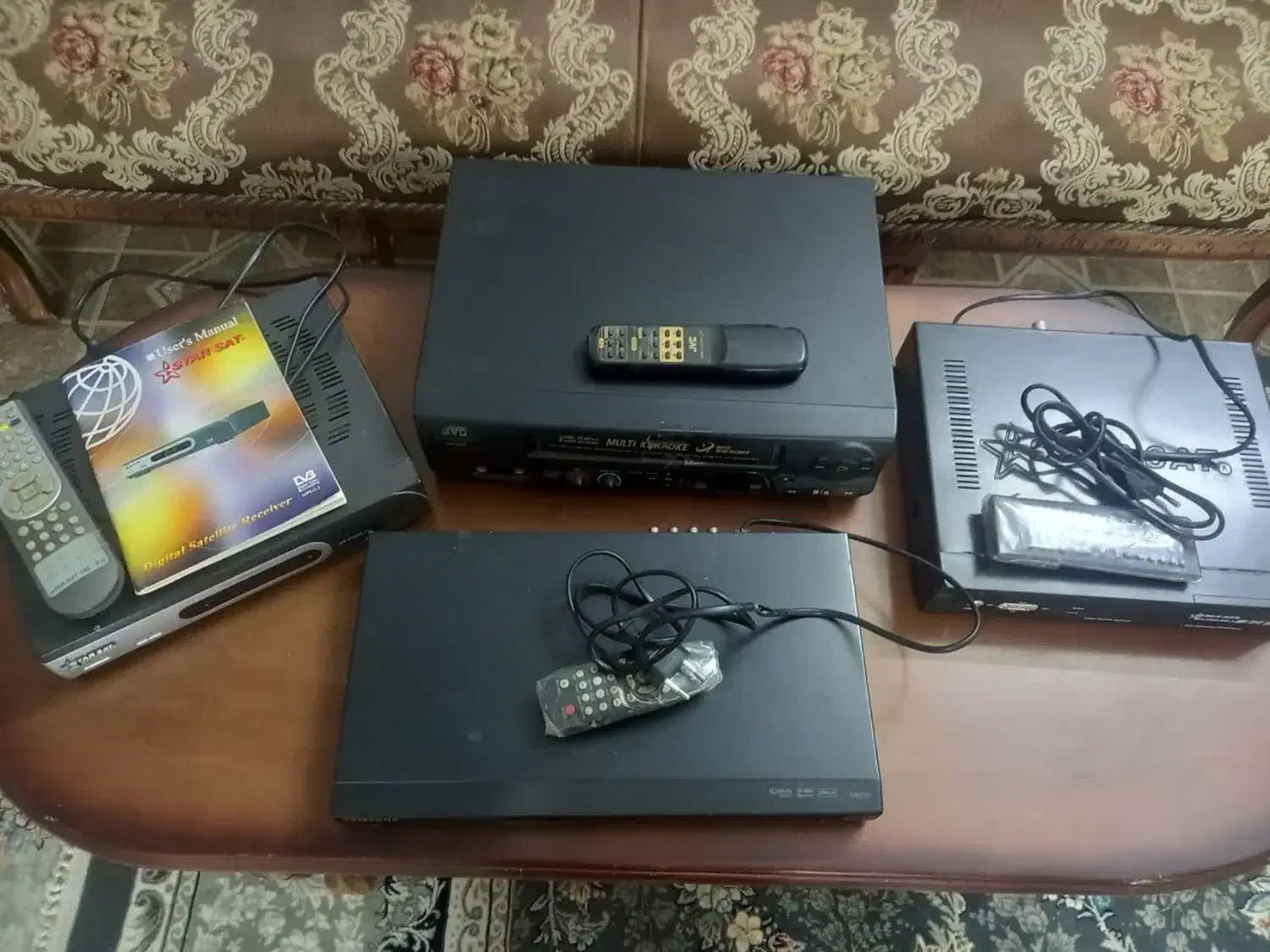 صوتی تصویری|صوتی و تصویری|قم, وادی السلام|دیوار