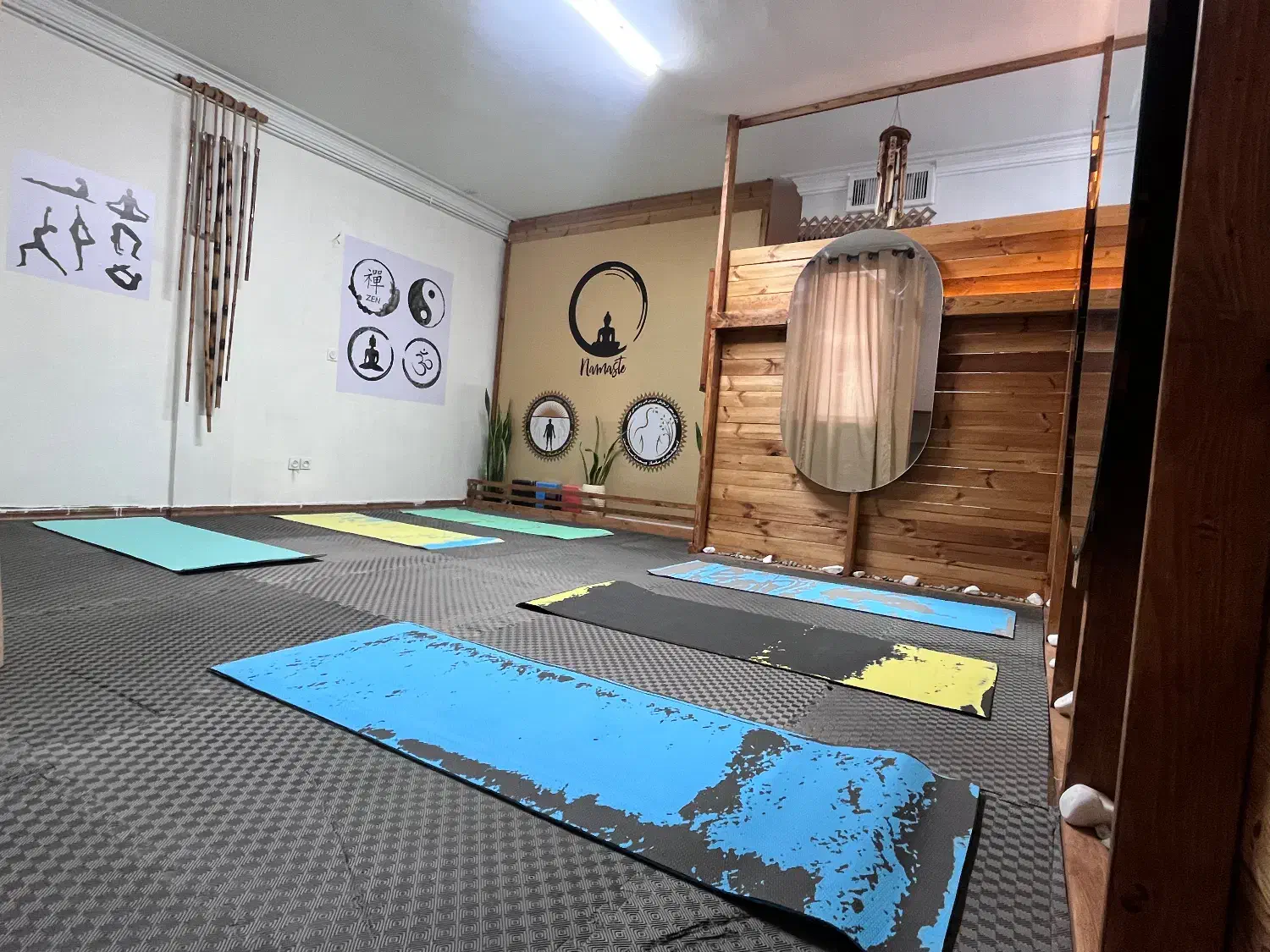 اجاره اتاق ماساژ وسالن یوگا|اجارهٔ کوتاه‌مدت دفتر کار و فضای آموزشی|تهران, مهران|دیوار