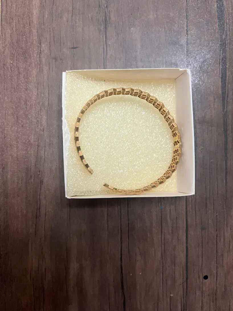 النگو کارتیر تراش طلا سایز یک قیمت تابلو|جواهرات|قم, شهرک مهدیه (مدرس)|دیوار