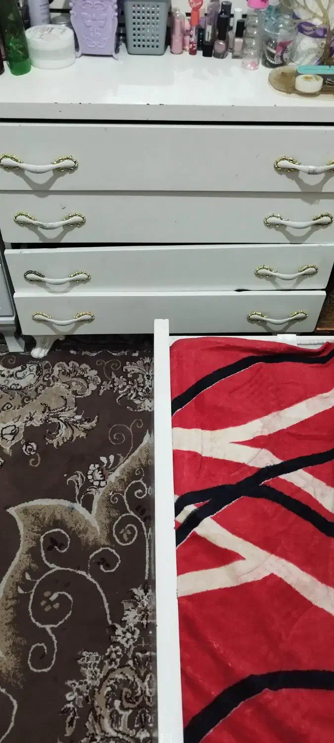 تخت دونفره سالم|تشک تختخواب|خرم‌آباد, |دیوار