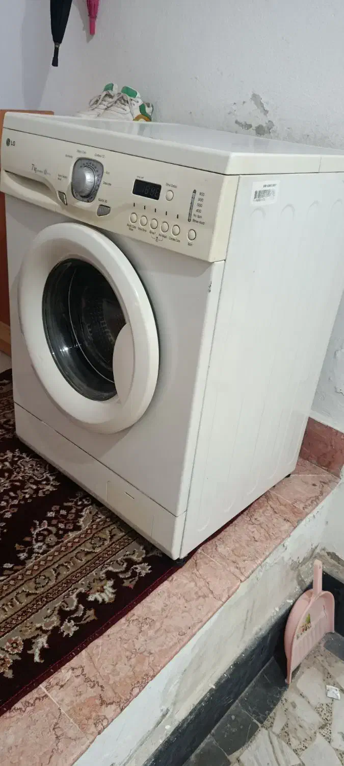 لباسشویی 7 کیلویی الجی اصل|ماشین لباسشویی و خشک‌کن لباس|رشت, حمیدیان|دیوار