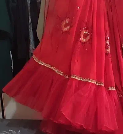 لباس محلی|لباس|صدرا-فارس, فاز ۱|دیوار