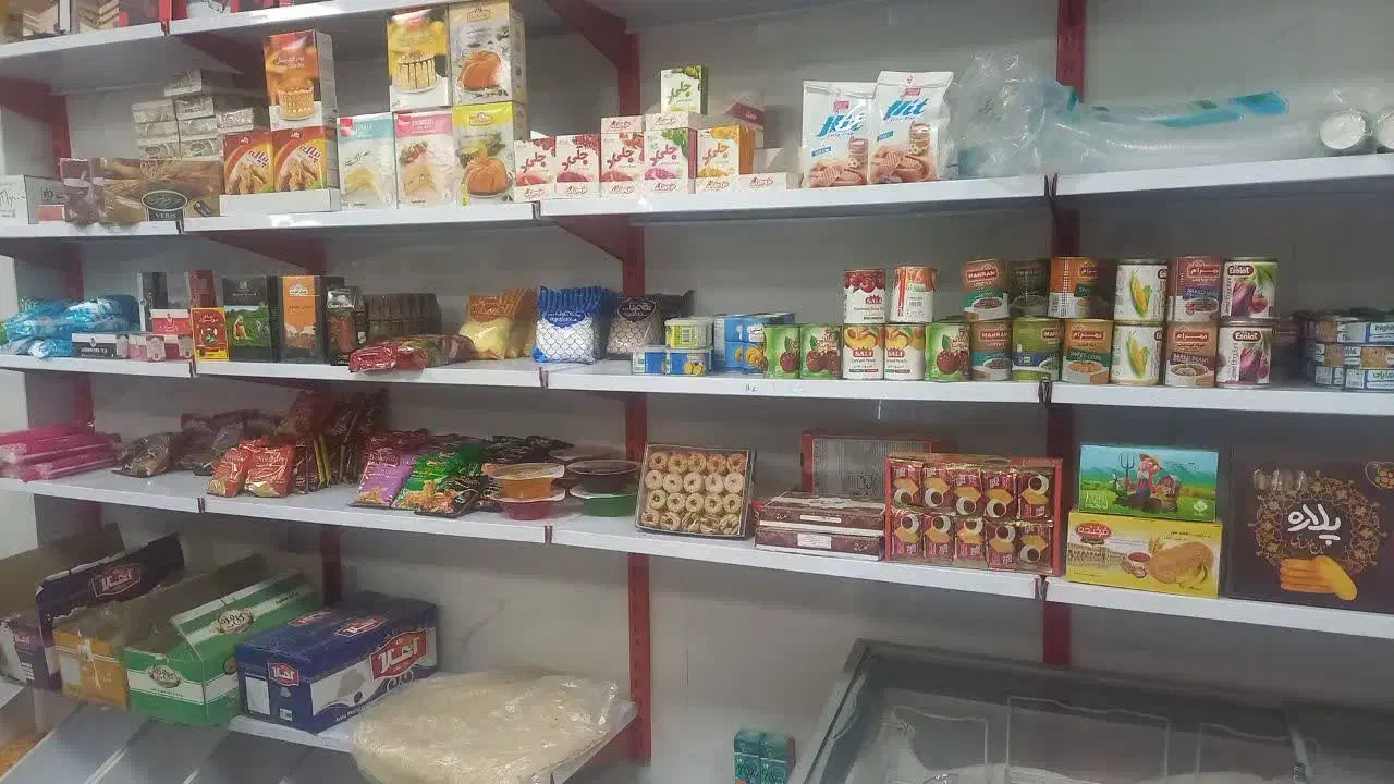 فروش اجناس فروشگاه زیر قیمت فاکتور|فروشگاه و مغازه|گلپایگان, |دیوار