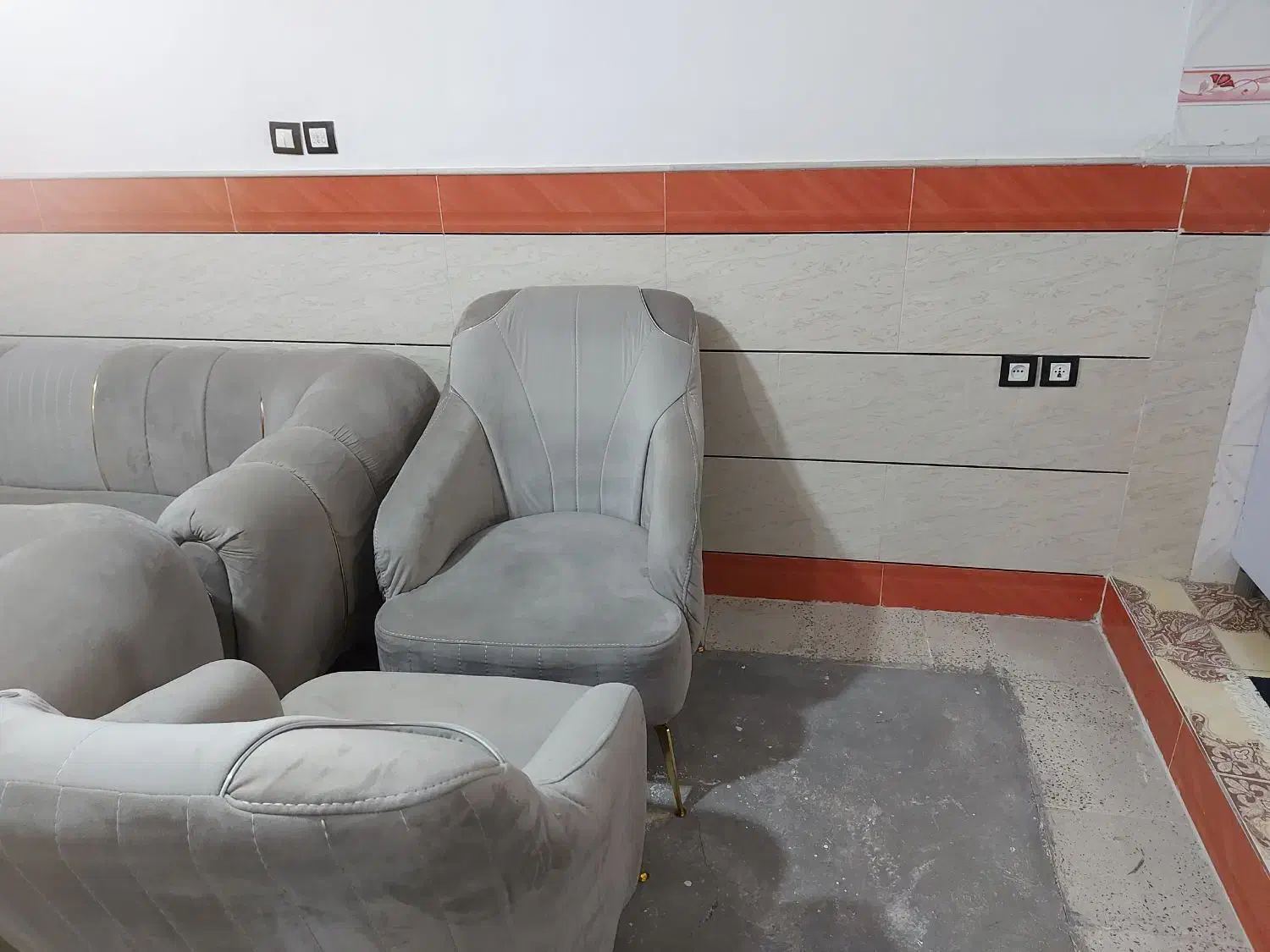 مبل|مبلمان خانگی و میز عسلی|ساوه, |دیوار