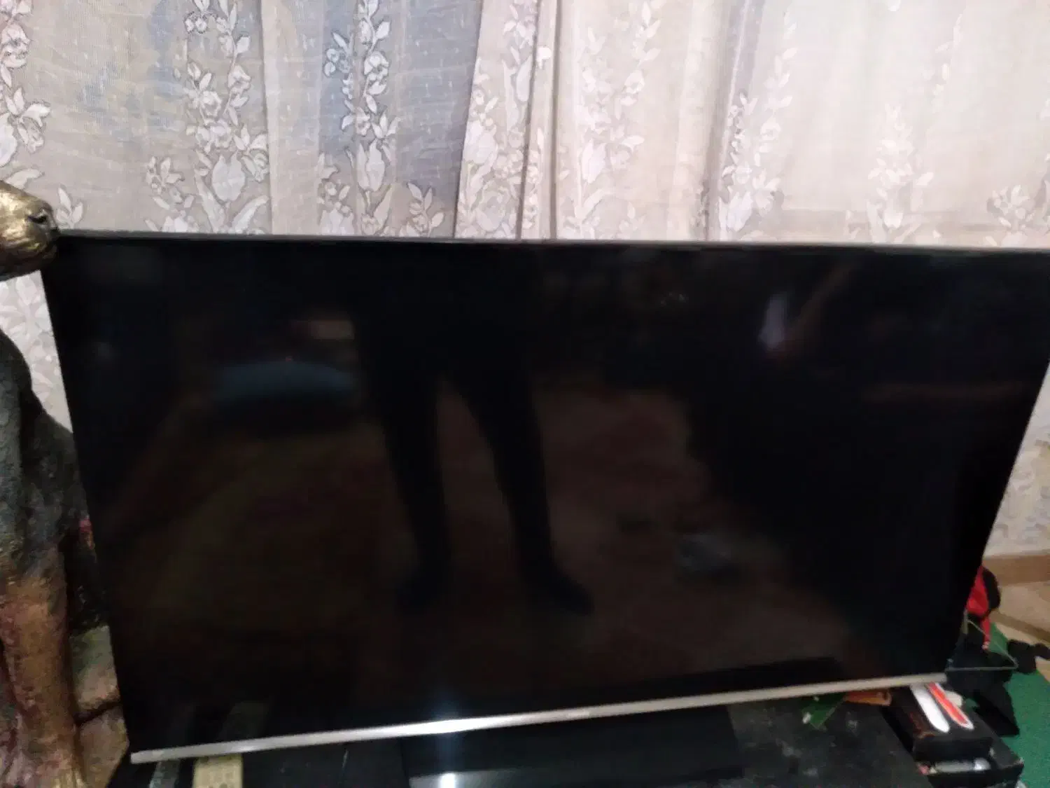 تلویزیون ۴۸ اینچ سامسونگ ال ای دی|تلویزیون و پروژکتور|رشت, سلیمانداراب|دیوار