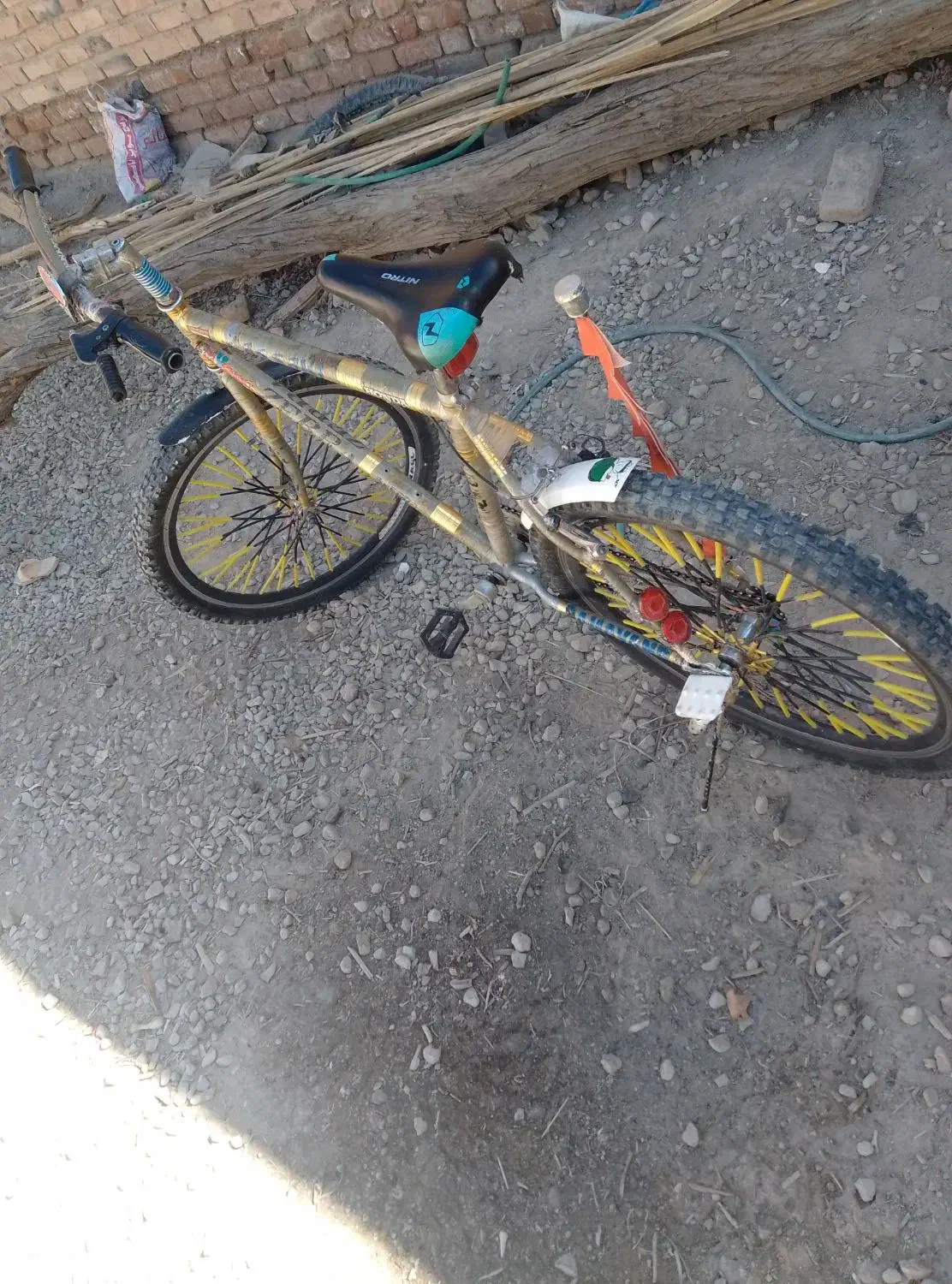 دوچرخه 26اساک|دوچرخه، اسکیت، اسکوتر|پشتکوه (سیستان و بلوچستان), |دیوار