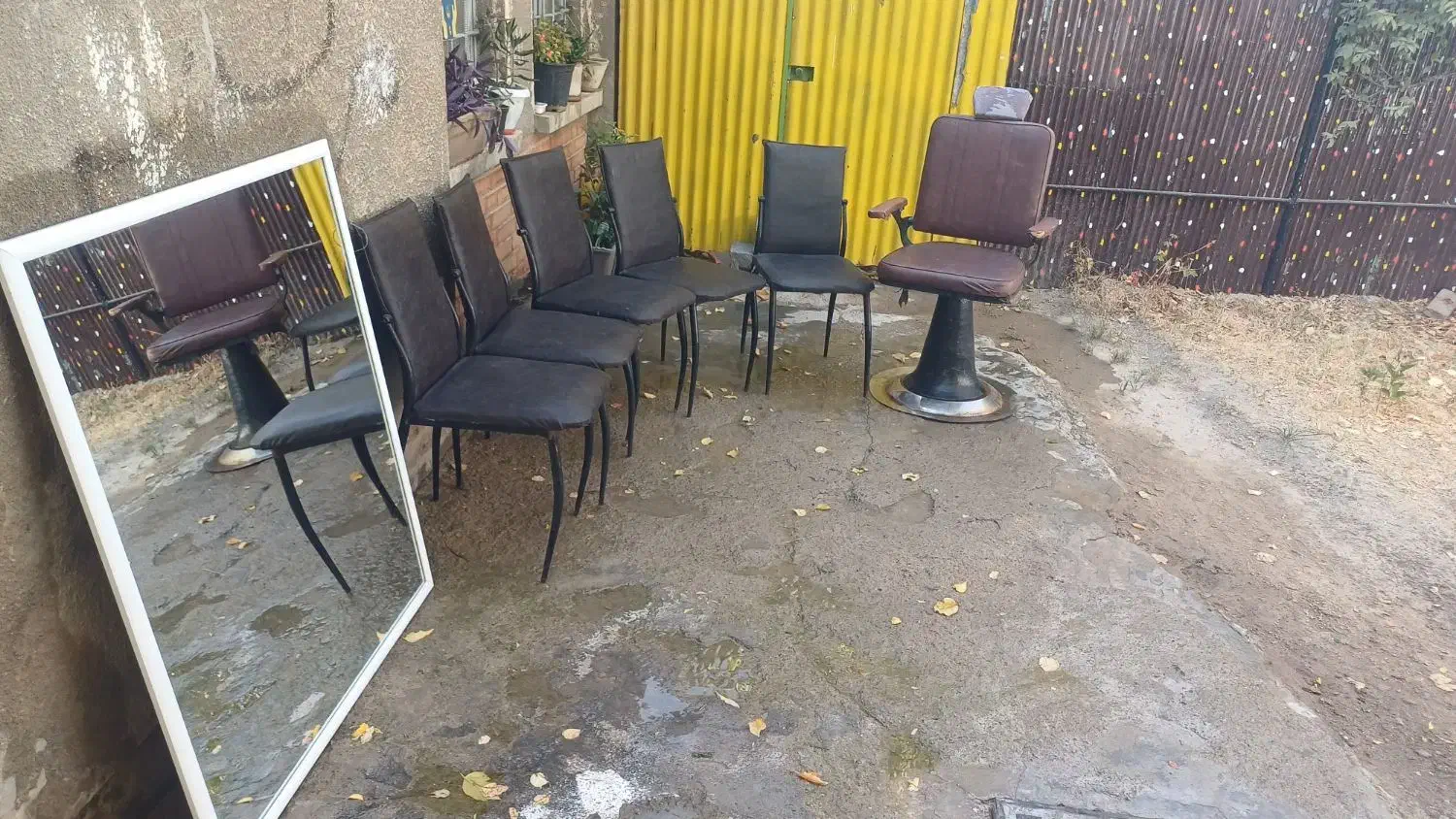 وسایل پیرایشگاه|آرایشگاه و سالنهای زیبایی|کبودرآهنگ, |دیوار