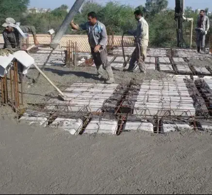 پیمانکار بنا بنایی سفیدکاری بازسازی تخریب کار هستم|خدمات پیشه و مهارت|ارومیه, |دیوار