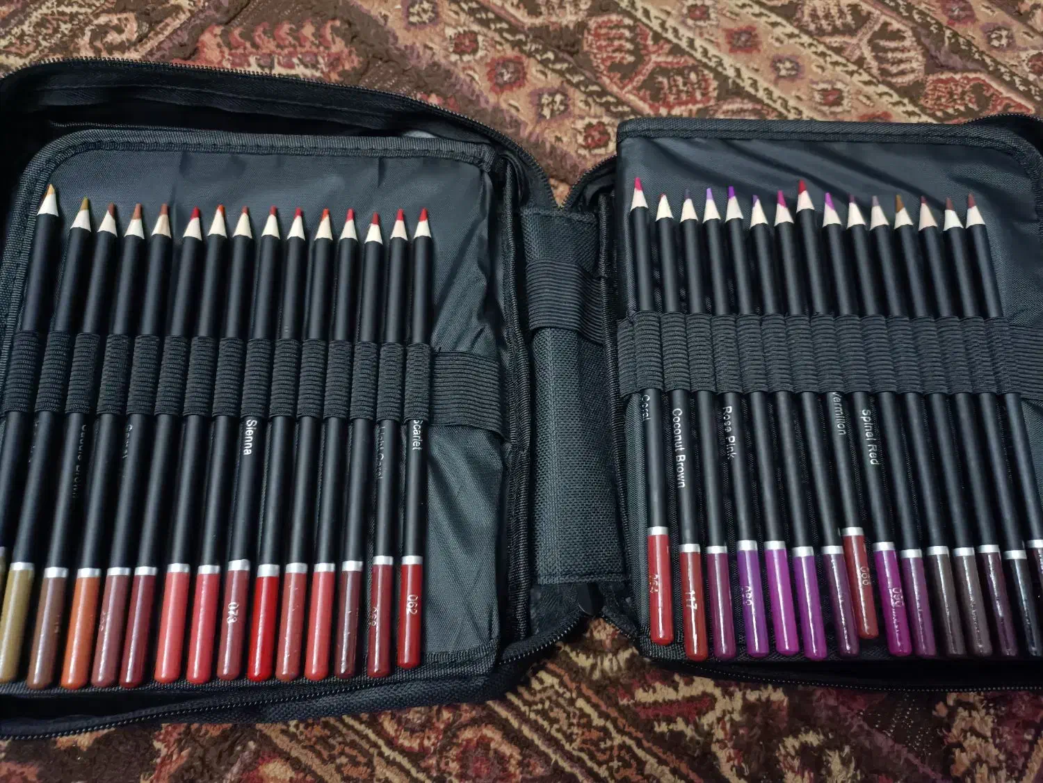 مدادرنگی ۱۲۰ رنگ|لوازم التحریر|شاهین‌شهر, فردوسی|دیوار