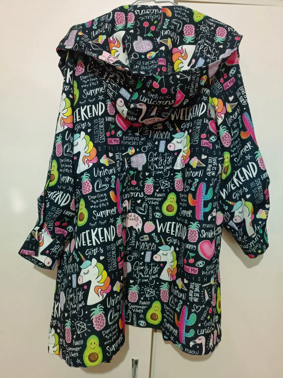 مانتو عروسکی|لباس|پرند, فاز ۴|دیوار