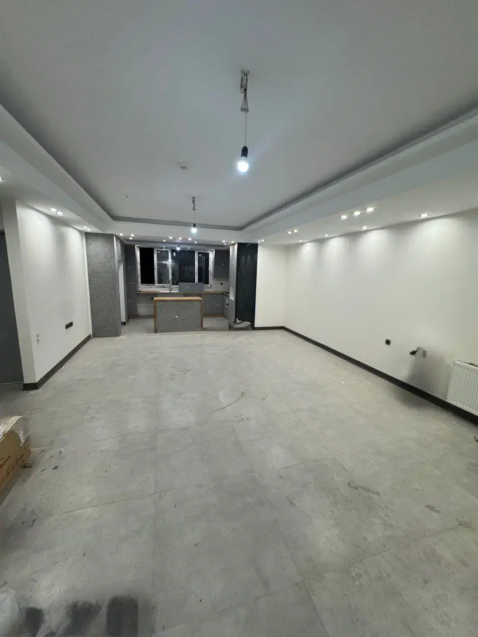 خ ولیعصر، امیربهادر،فروزش،۱۳۵ مترفول کلید نخورده