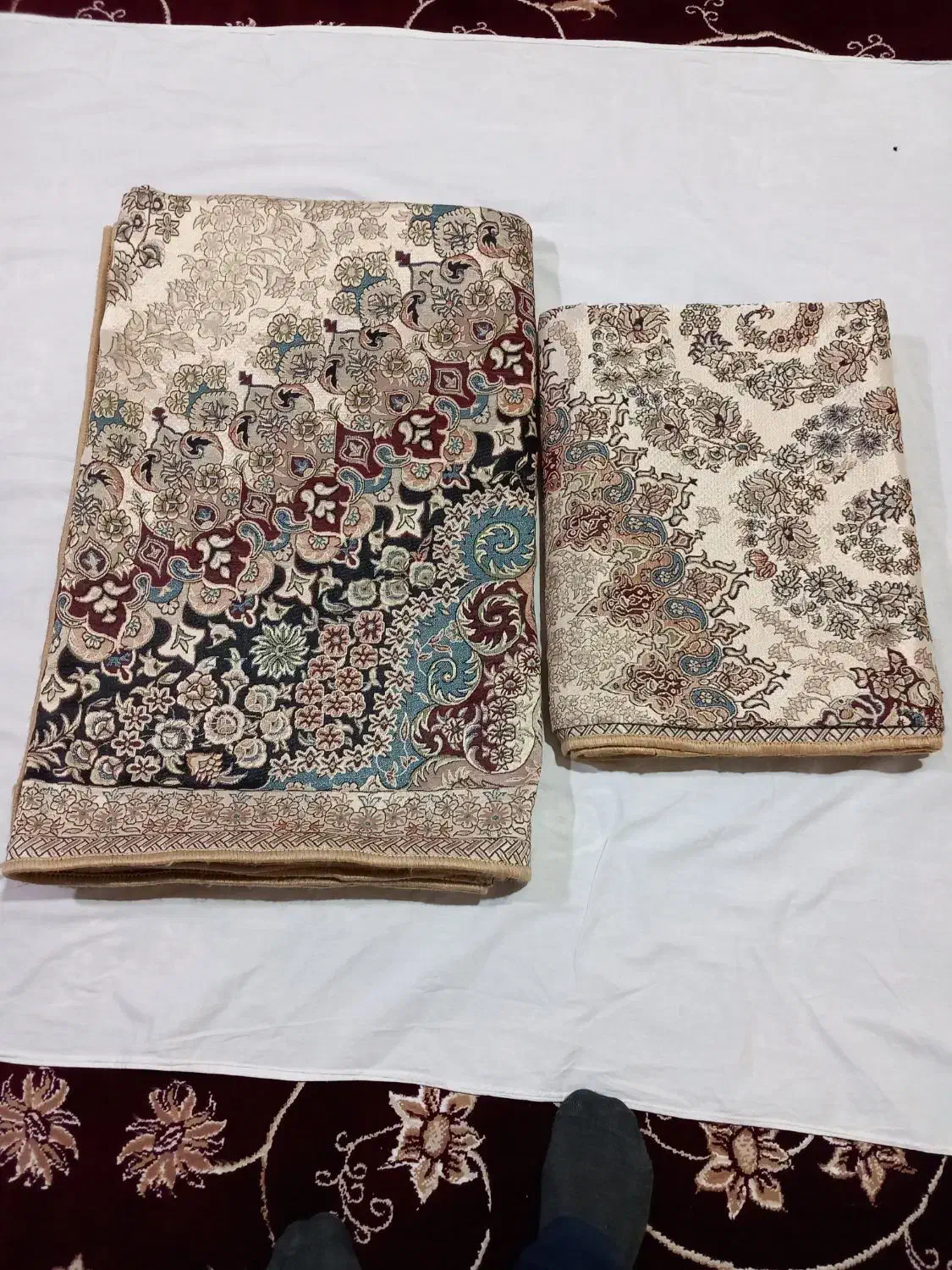 دو عدد روفرشی ابریشمی یزد  یک ماه کار|روفرشی|بجنورد, |دیوار