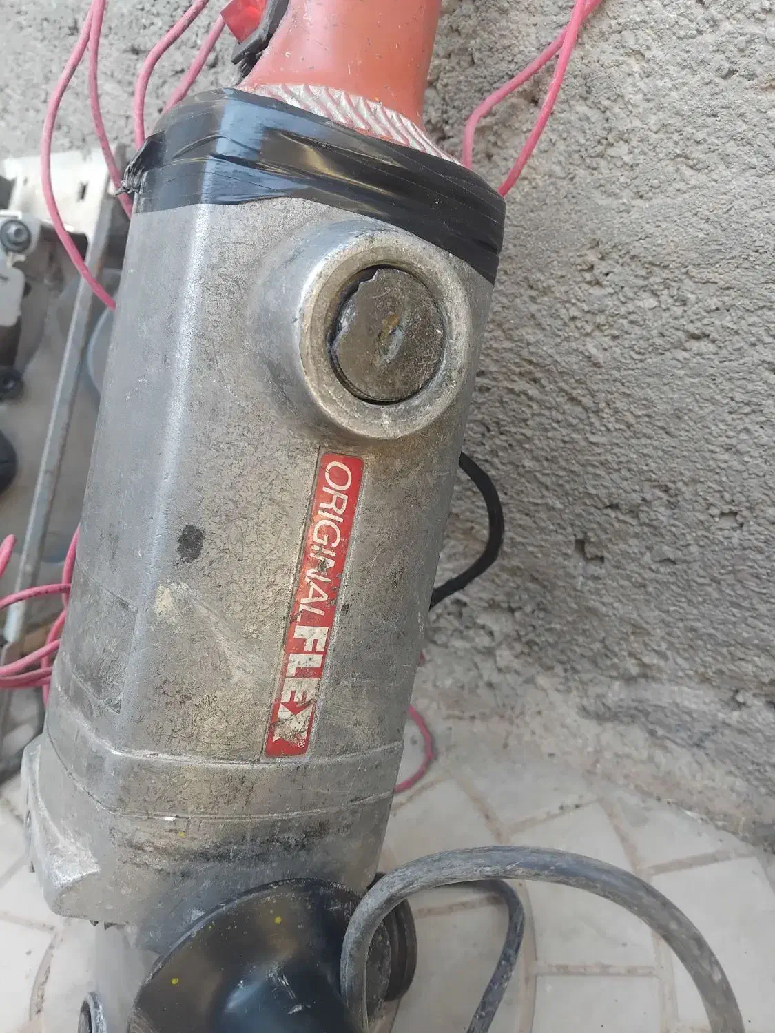 ابزارها‌همه‌المانی‌بوش‌المان‌فلکس‌المان‌ایگ‌المان|ابزارآلات|تربت جام, میان جام|دیوار