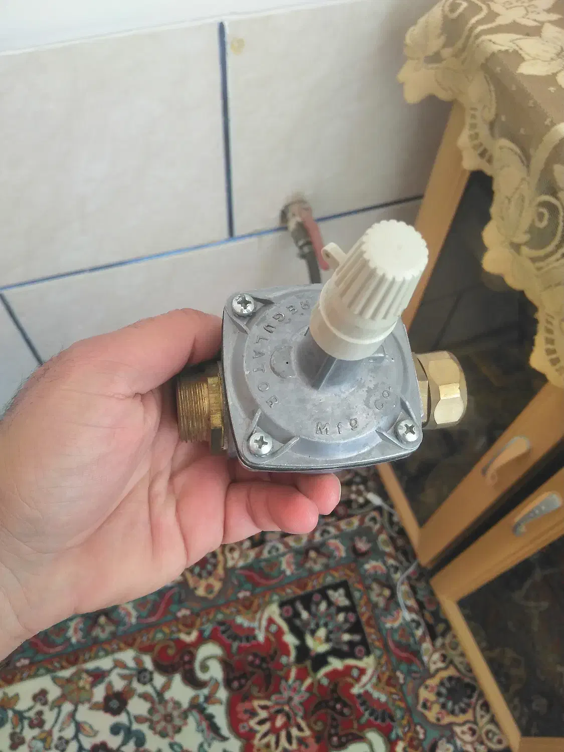 فروش یک عدد ریگراتور مطابق عکس و یک عدد فیوز 2قلو|مصالح و تجهیزات ساختمان|مرودشت, بهارستان|دیوار
