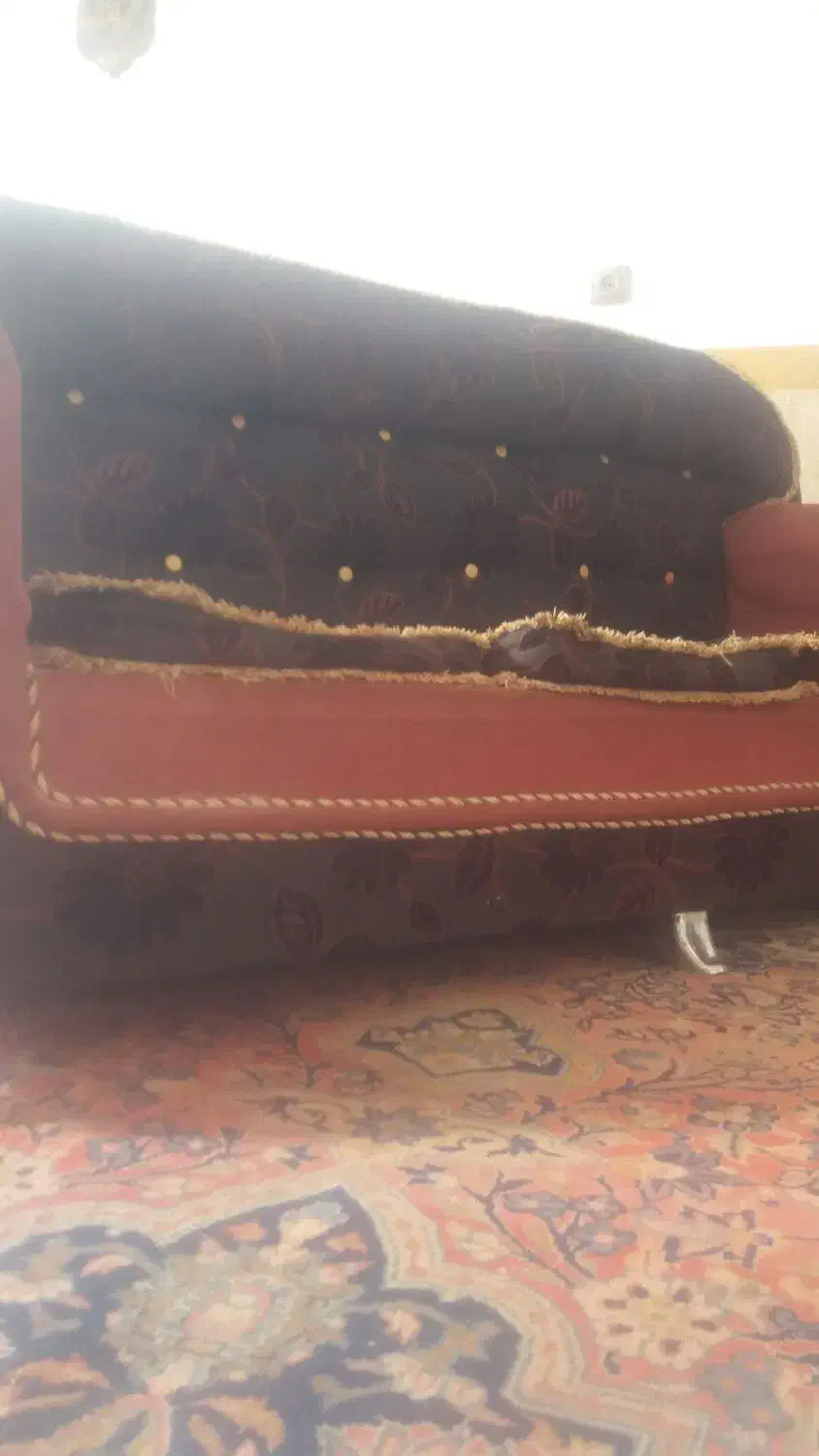 ملی هفت نفره|مبلمان خانگی و میز عسلی|گوگان, |دیوار