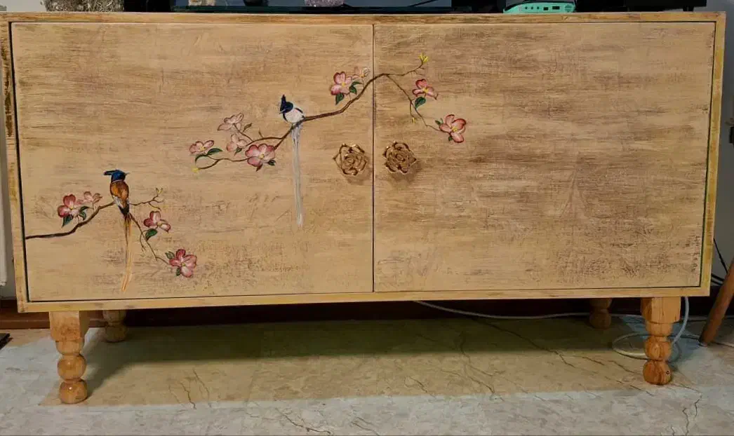 کمد پتینه کاری شده و نقاشی کار دست|جاکفشی، کمد، دراور|تهران, صادقیه|دیوار