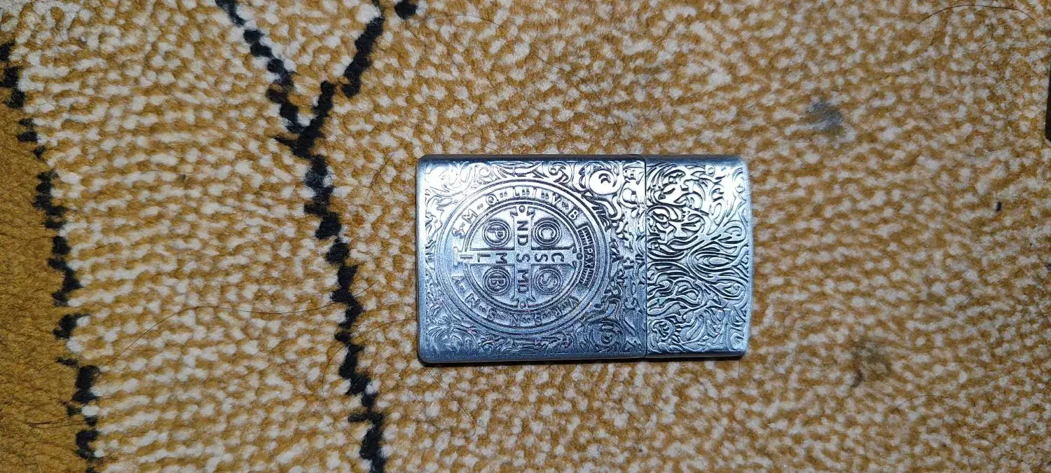 فندک های کلاسیک|کلکسیون اشیاء عتیقه|زنجان, |دیوار