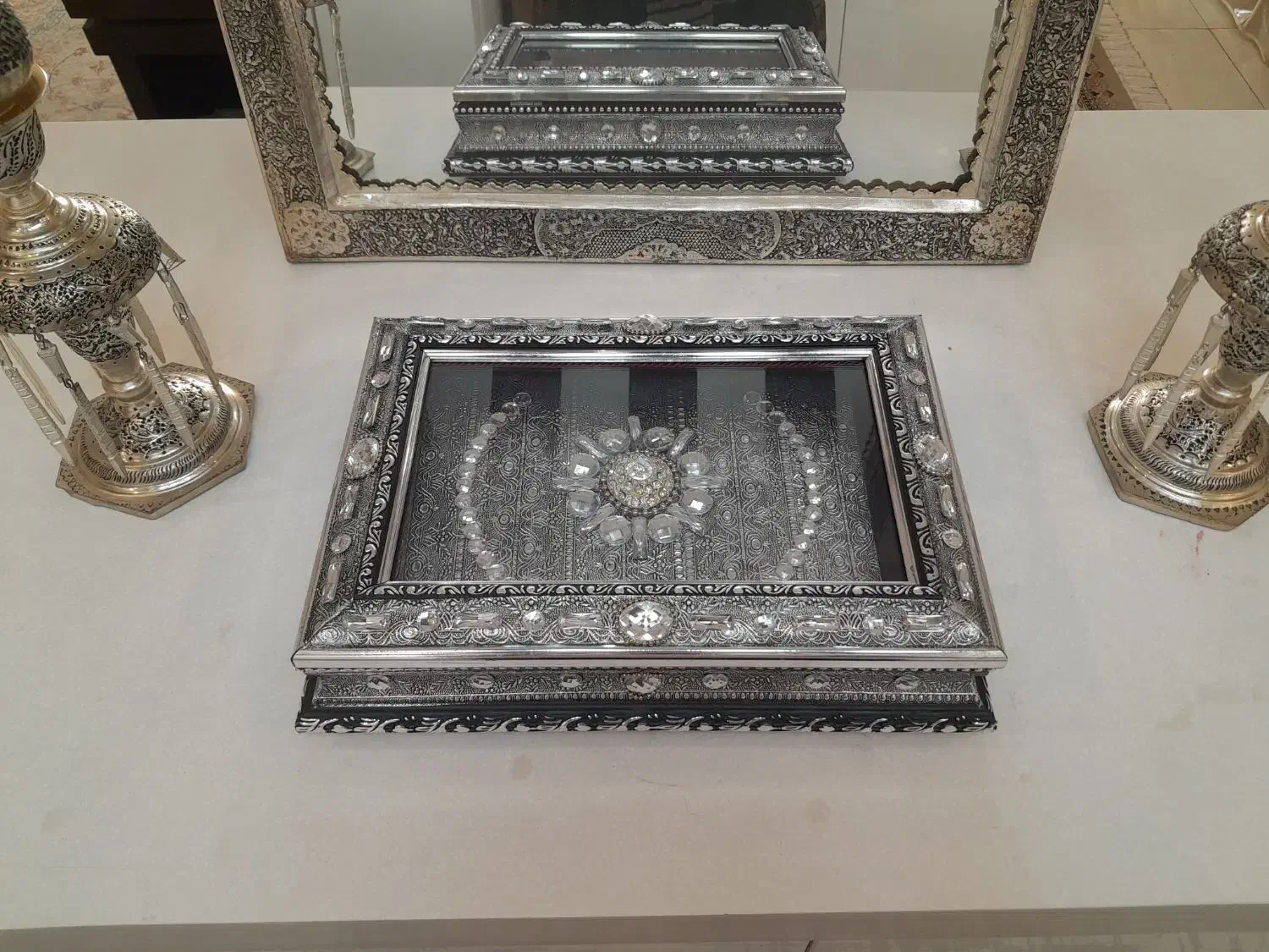 اینه و شمعدان|کلکسیون اشیاء عتیقه|اصفهان, مهدی آباد|دیوار