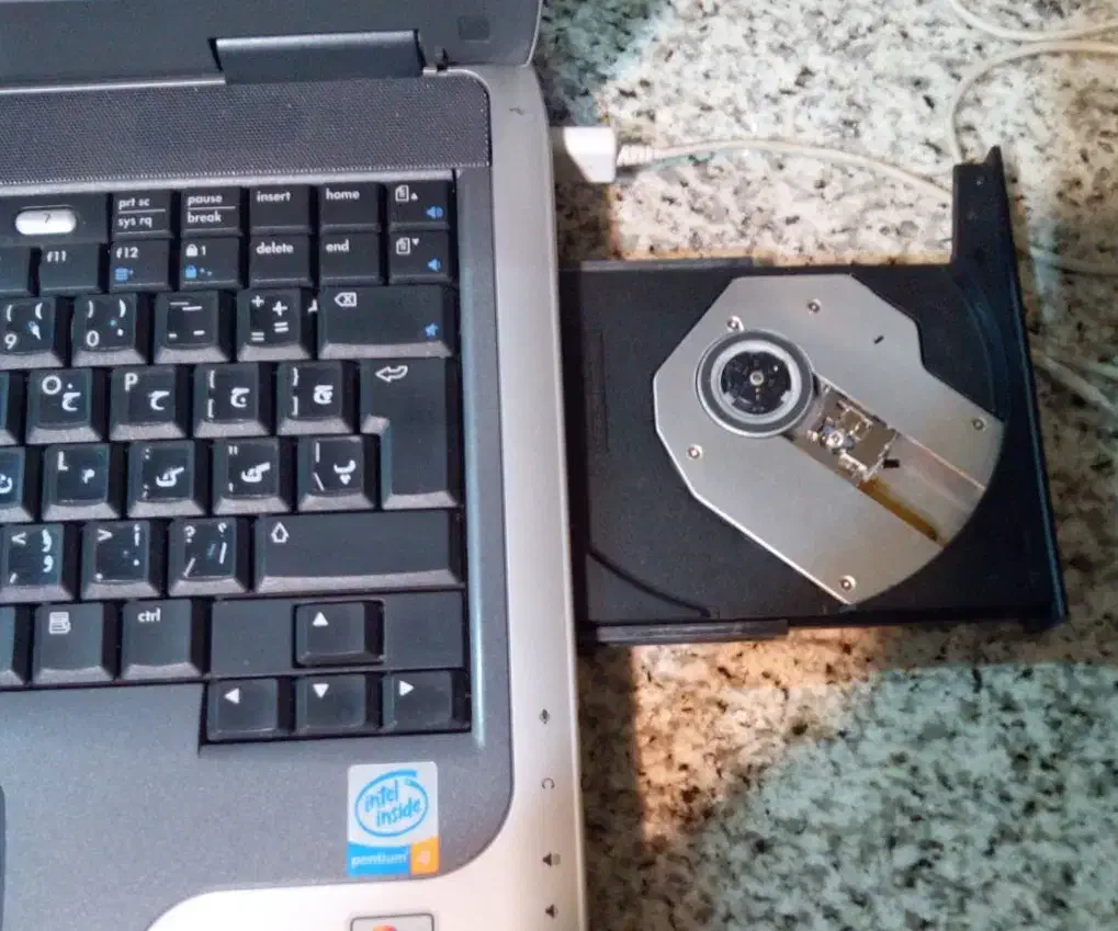 لپ‌تاپ hp .ویندوز xp|رایانه همراه|تهران, هفت حوض|دیوار