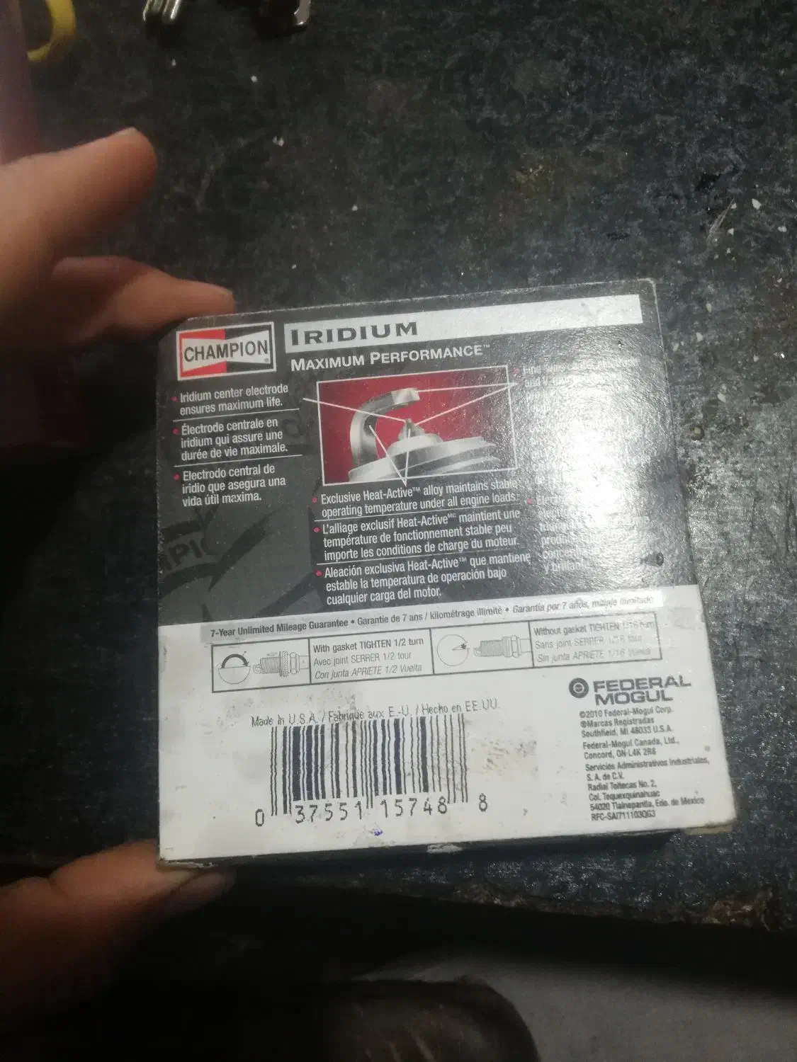 شمع ایریدیوم چمپیون 9006 و شمع کوپر پلاس|قطعات یدکی و لوازم جانبی|اسلام‌شهر, شاطره|دیوار