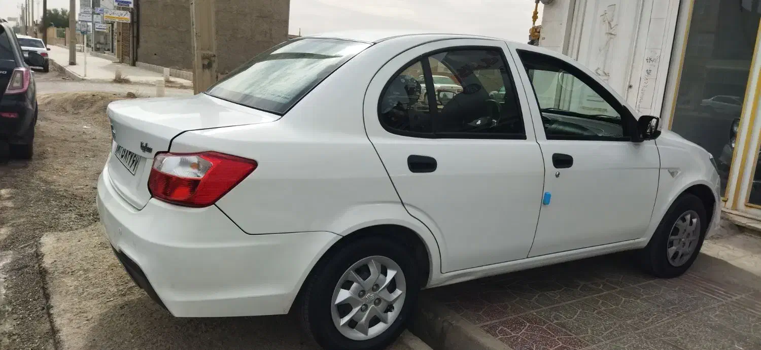 ساینا۴۰۱|خودرو سواری و وانت|اردکان, |دیوار