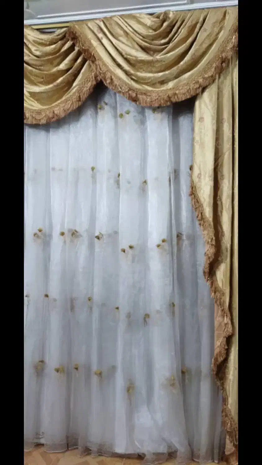 پرده زیبا ی والان دار|پرده، رانر، رومیزی|شیراز, شهرک ایثار|دیوار