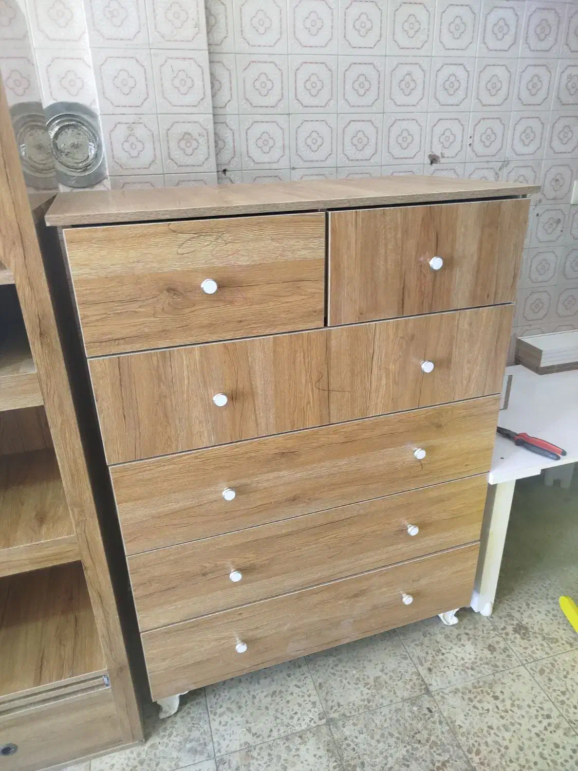 دراور|جاکفشی، کمد، دراور|سراب, |دیوار