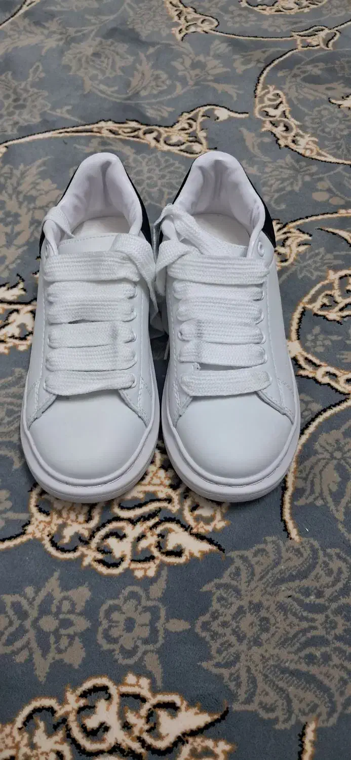 کفش خارجی|کیف، کفش، کمربند|بیرجند, |دیوار