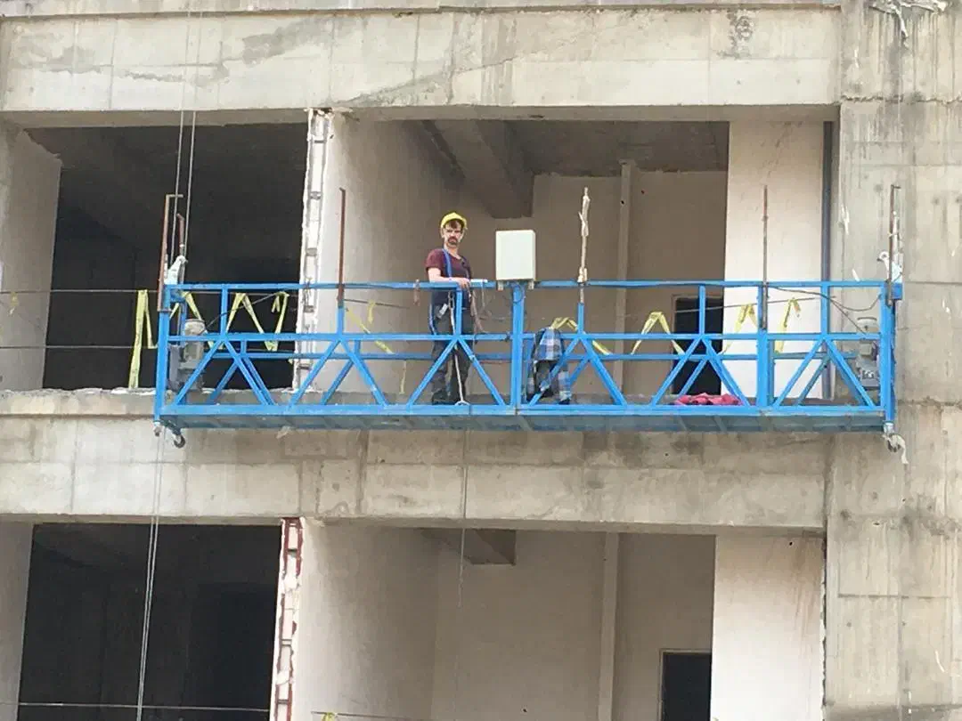 عایق و رنگ و ایزوگام با کلایمر|خدمات پیشه و مهارت|ساری, |دیوار