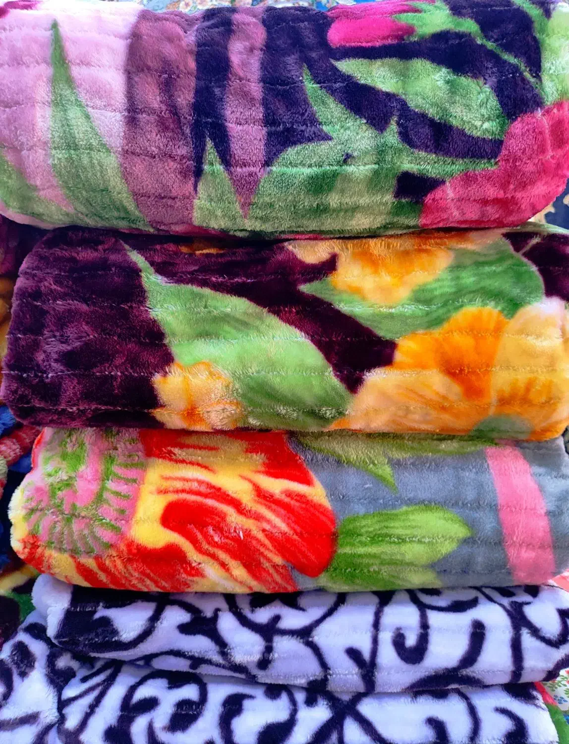 پتوی دو نفره نسیم|رختخواب، بالش، پتو|اهواز, نادری|دیوار