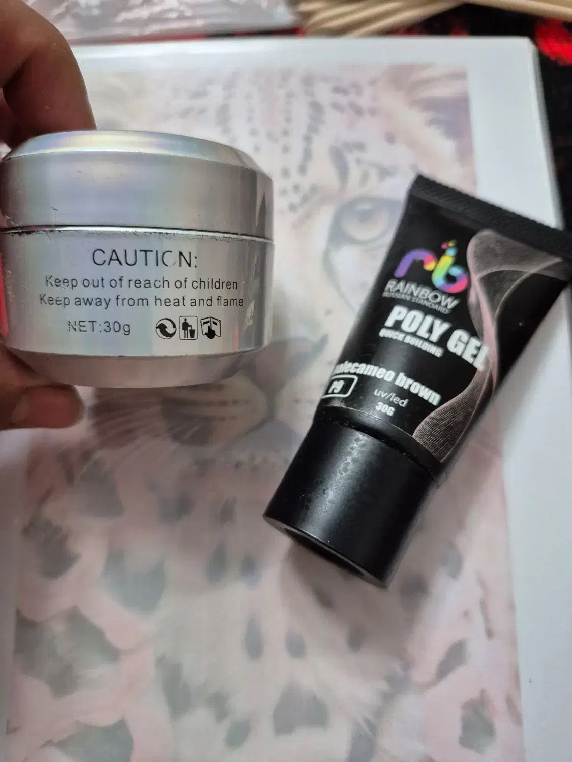 وسایل کاشت ناخن و جزوه آموزشی|آرایشی، بهداشتی، درمانی|کاشان, آیت الله سعیدی|دیوار