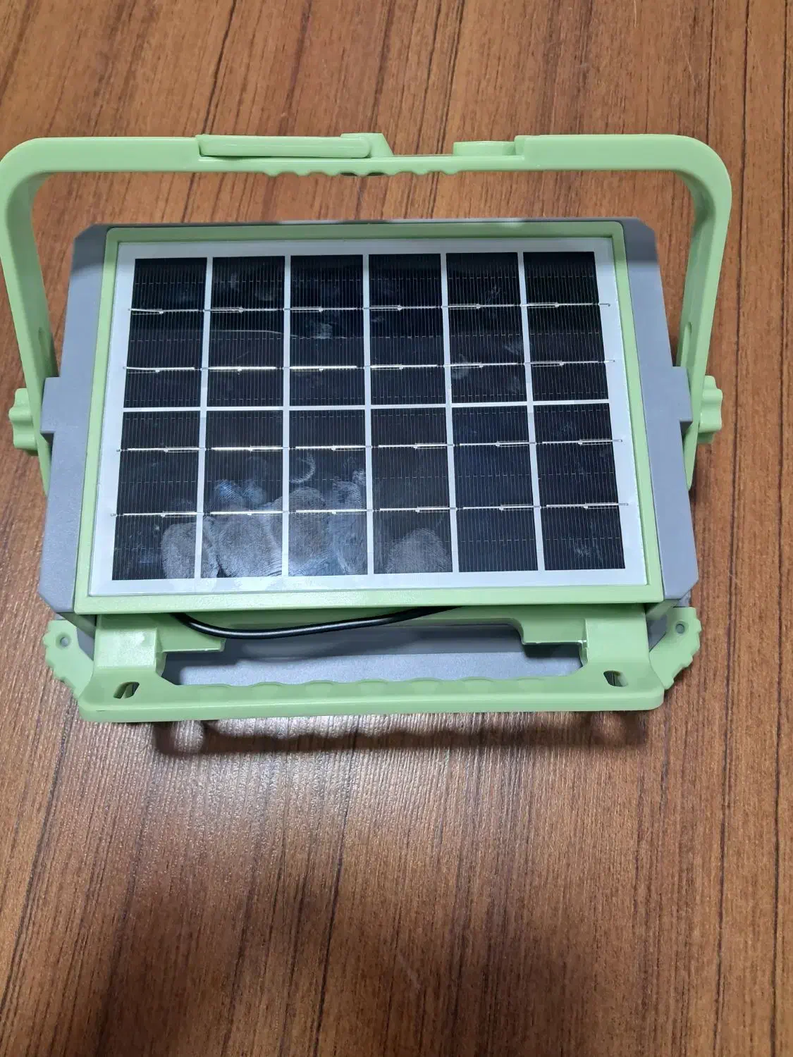 انواع برق خورشیدی وپرژکتورخورشیدی|لامپ و چراغ|شیراز, مسلم|دیوار