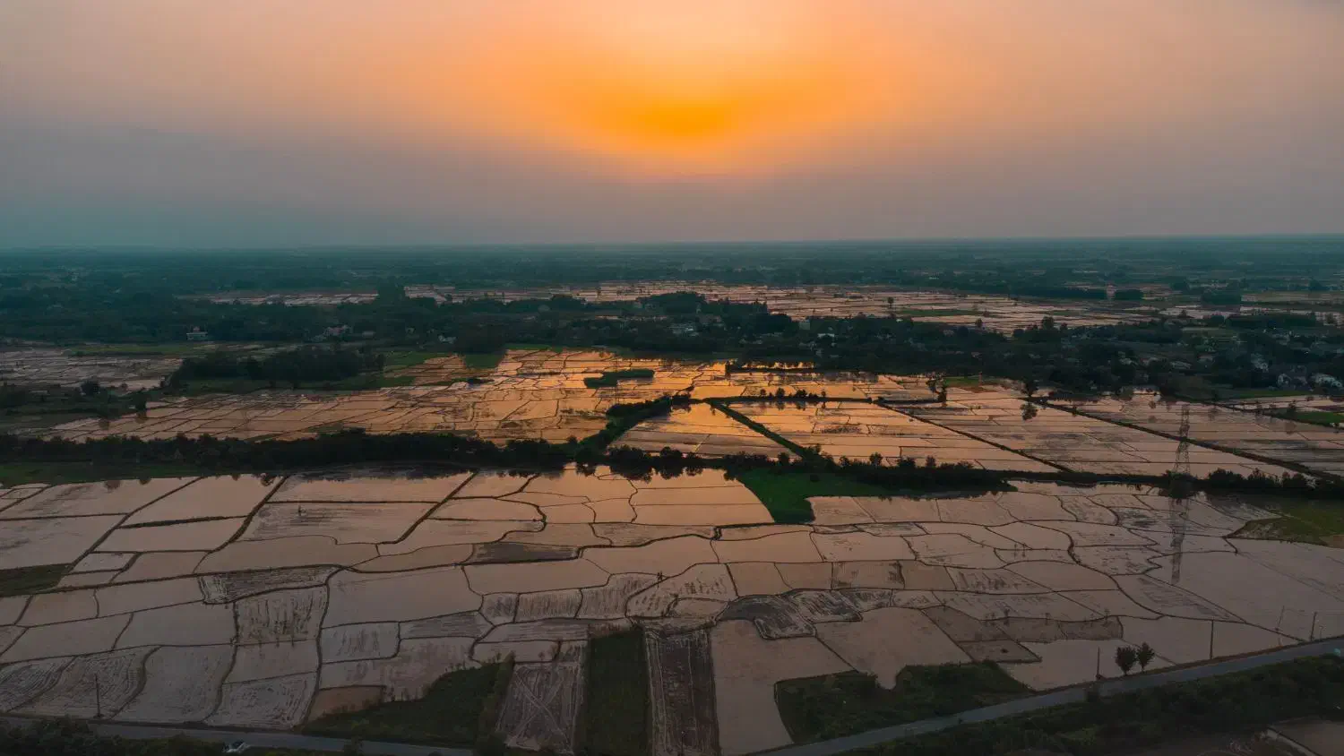 تصویر برداری هوایی|خدمات پذیرایی، مراسم|قم, زنبیل آباد|دیوار