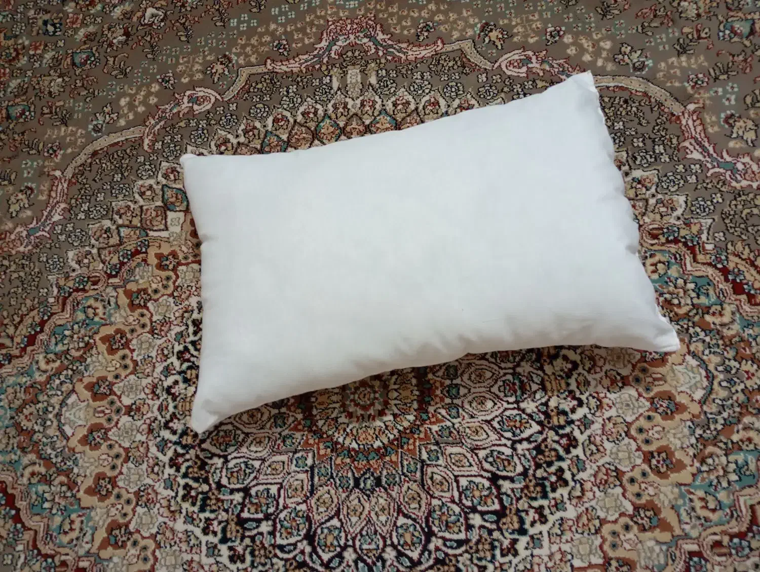 بالشت|رختخواب، بالش، پتو|قزوین, |دیوار