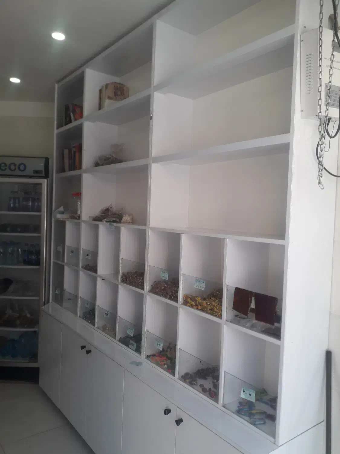 قفسه ام دی اف فروشگاهی مخصوص آجیل وخشکبار|فروشگاه و مغازه|بندرعباس, |دیوار