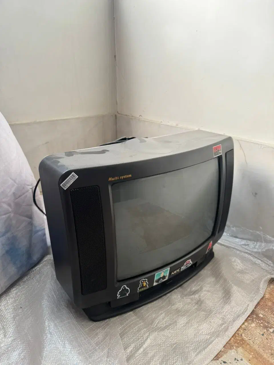 تلوزیون ۱۴ اینچ تمام رنگی سالم|تلویزیون و پروژکتور|ورامین, ورامین|دیوار