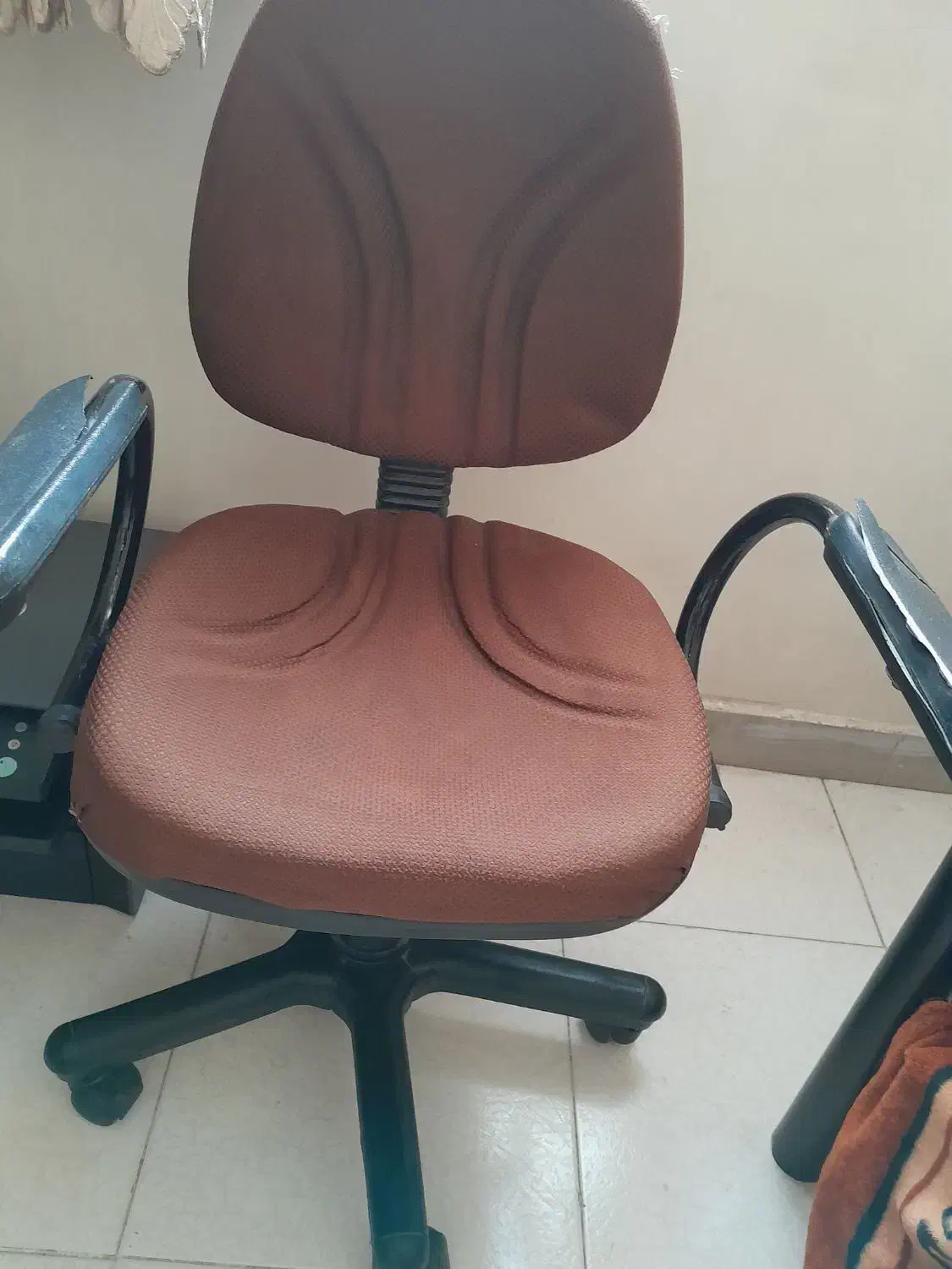 صندلی چرخ دار اداری سالم|صندلی و نیمکت|تهران, افسریه شمالی|دیوار