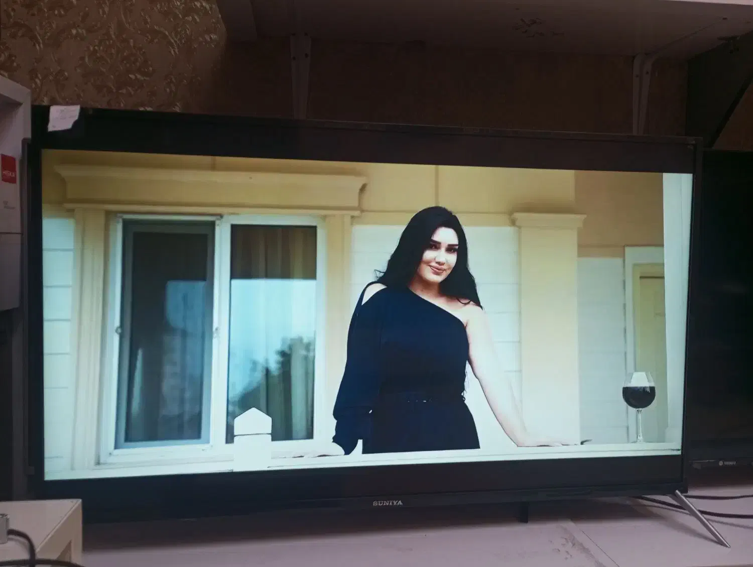 ال ای دی 49اینچ|تلویزیون و پروژکتور|تبریز, |دیوار