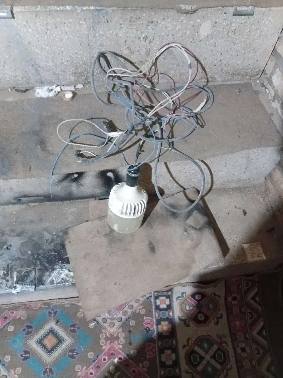 لامپ ۵۰ وات|لامپ و چراغ|یزد, |دیوار