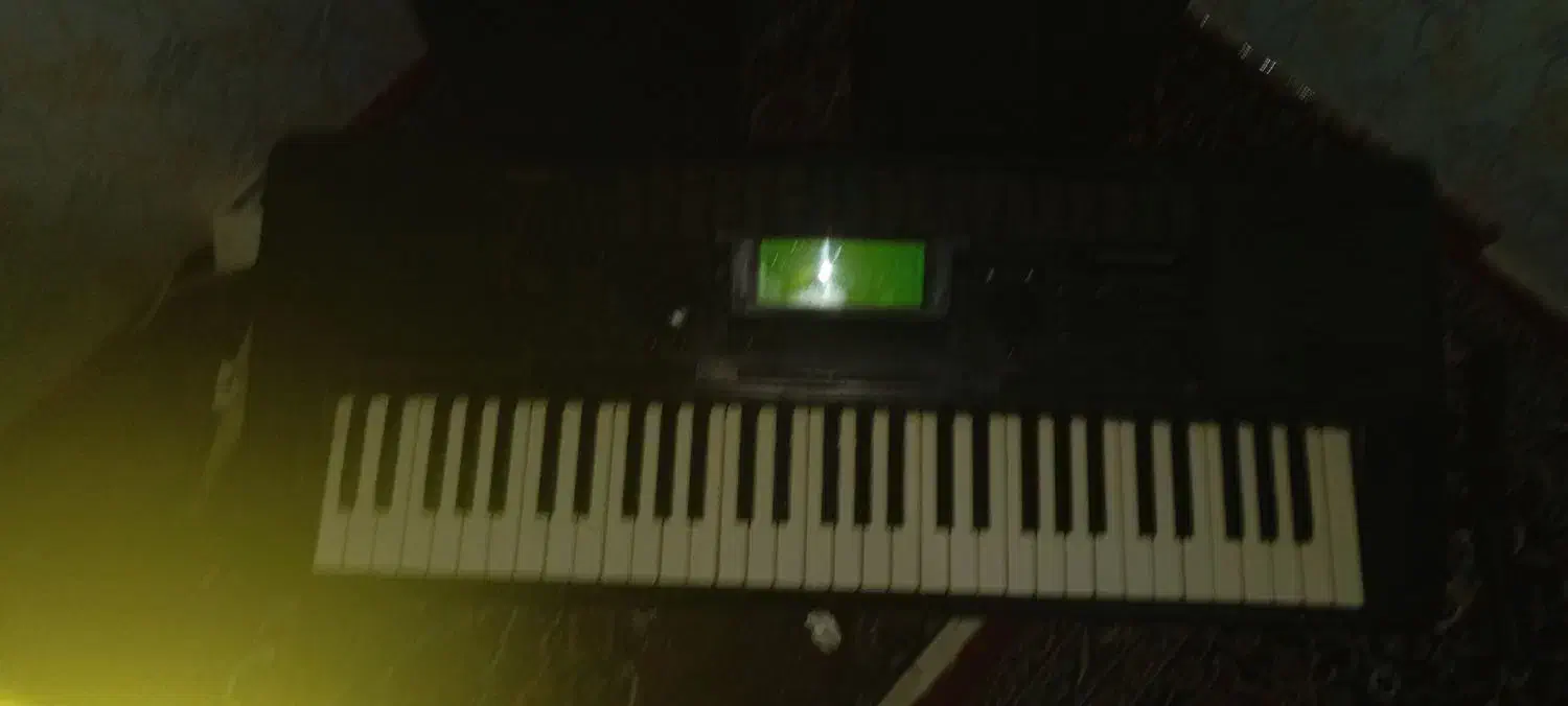 فروش فوری ارگ|پیانو، کیبورد، آکاردئون|کرمانشاه, |دیوار