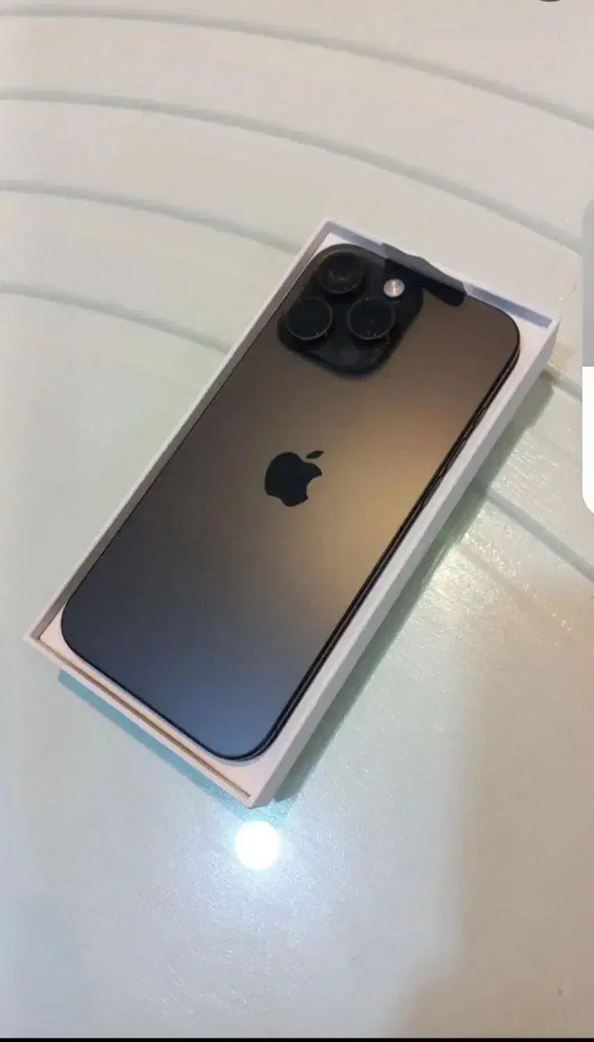 اپل iPhone 16 Pro Max با حافظهٔ ۲۵۶ گیگابایت|موبایل|اهواز, پادادشهر|دیوار