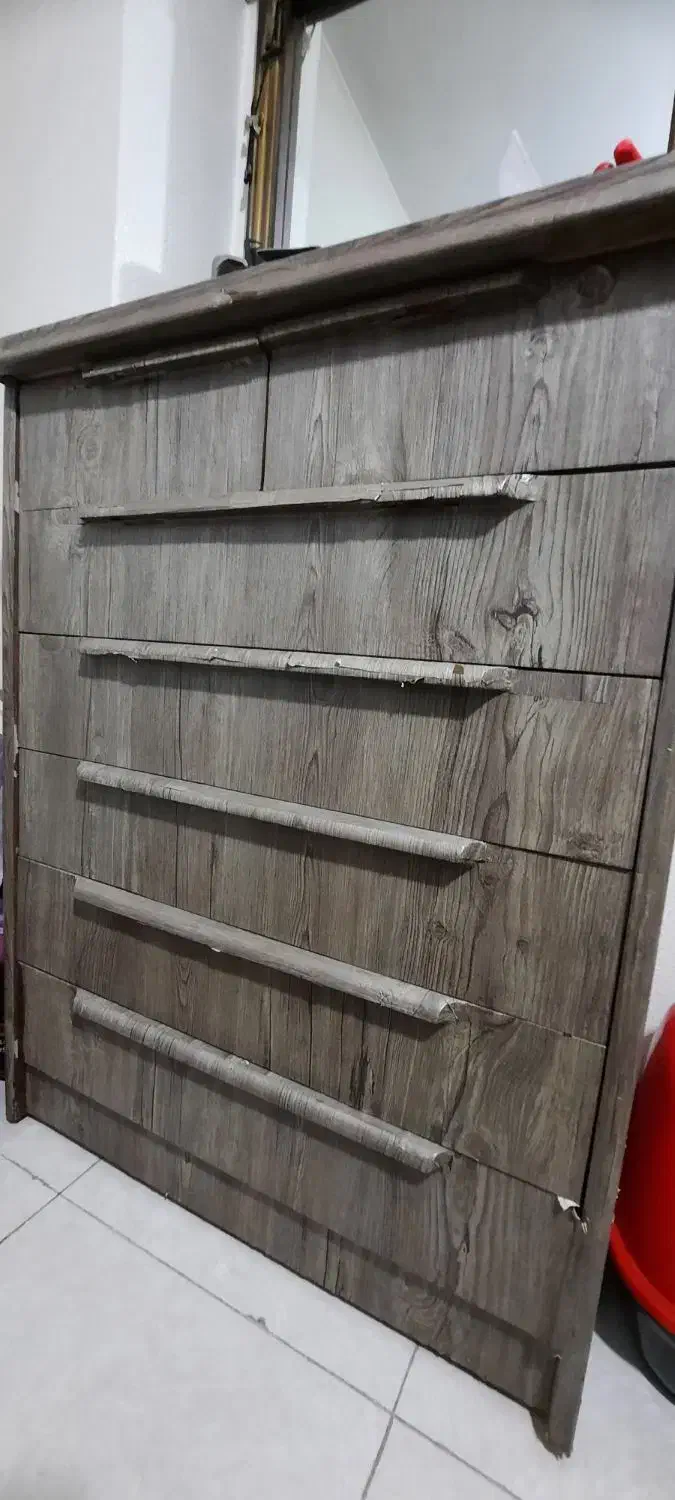 درآور و آینه|جاکفشی، کمد، دراور|شاهین‌شهر, خانه کارگر|دیوار