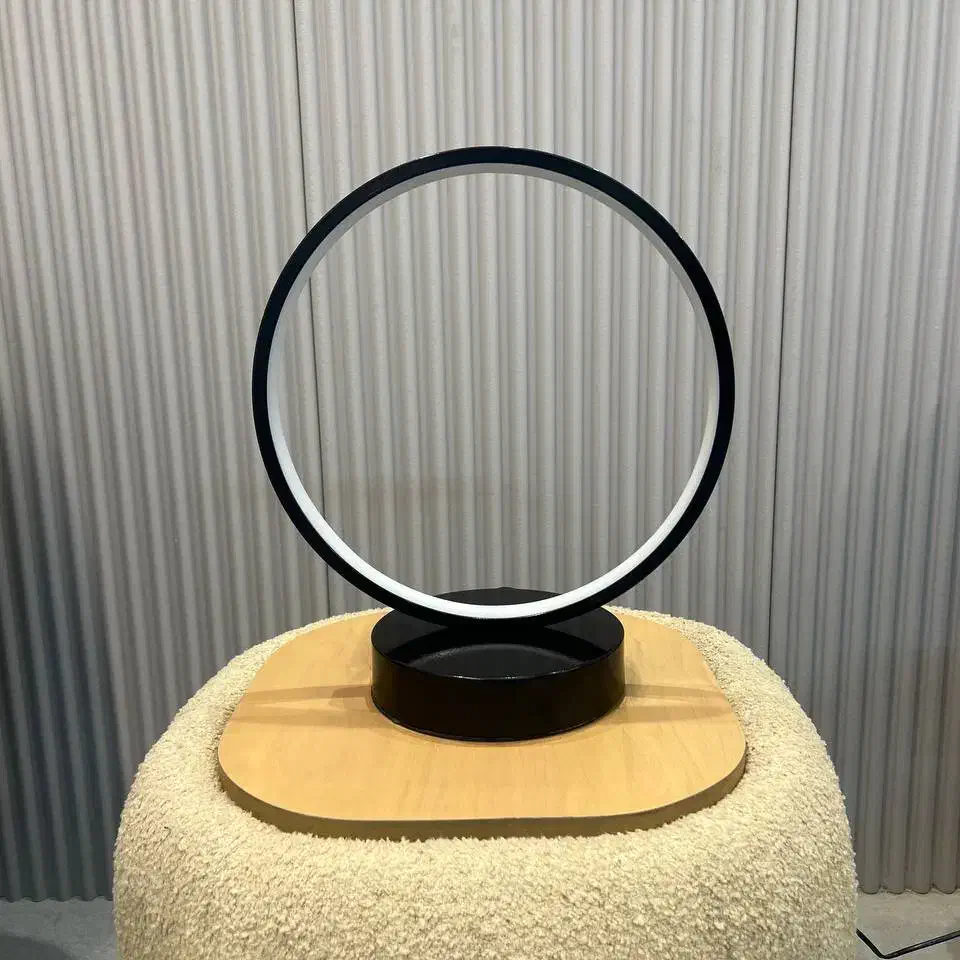 آباژور دایره ای مدرن سه حالته با ریموت|چراغ خواب و آباژور|بروجرد, |دیوار