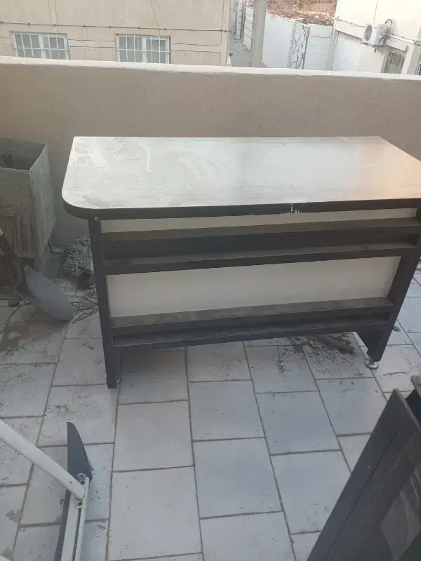 میز اداری سالم درحدنو|صندلی و نیمکت|بیرجند, |دیوار