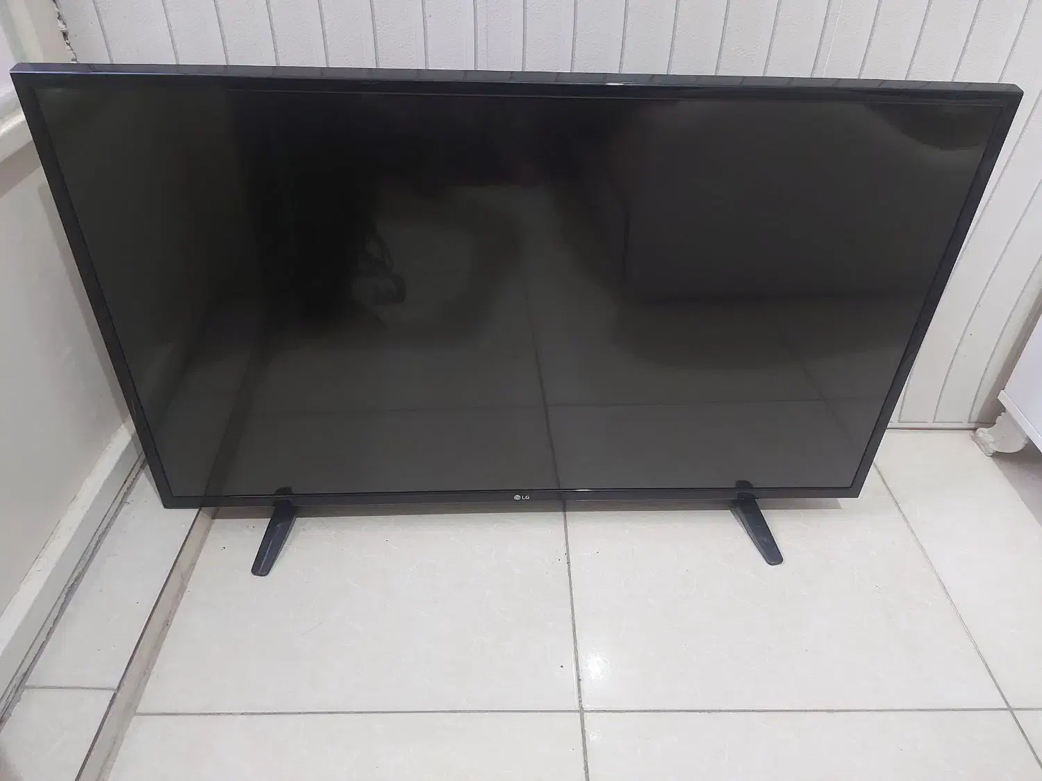 دوعدد تلویزیون ال ای دی ۴۳اینج و۴۰اینج|تلویزیون و پروژکتور|دزفول, |دیوار