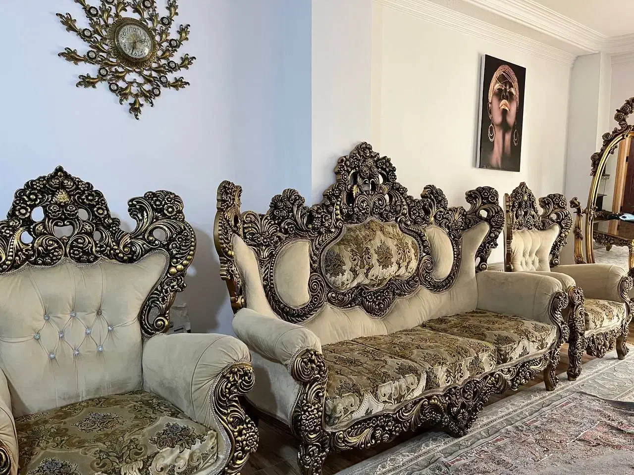 مبلمان ۹ نفره سلطنتی به همراه ۳ عدد میز پذیرایی|مبلمان خانگی و میز عسلی|علی‌آباد کتول, |دیوار