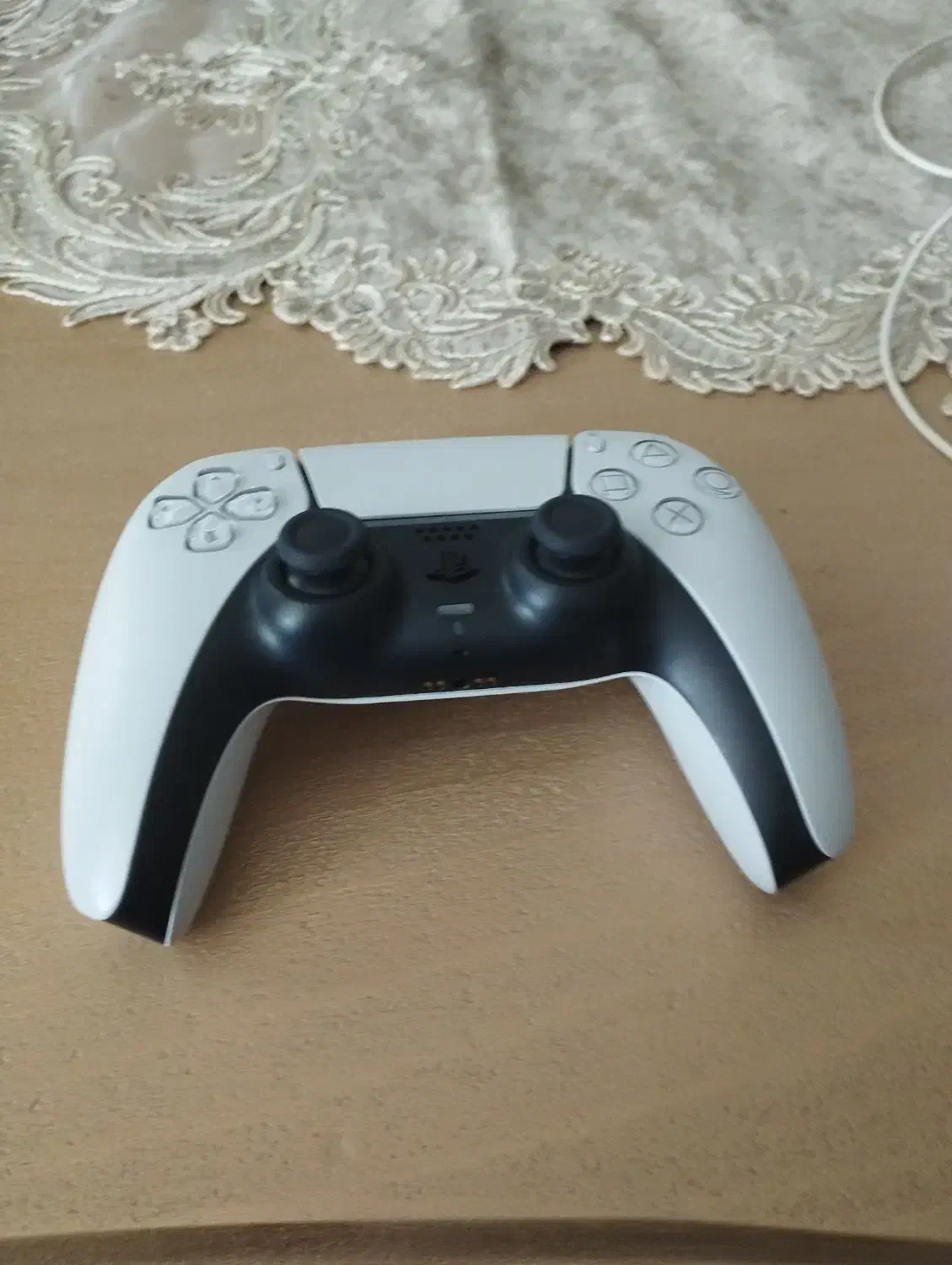 ps5 درحد نو با 10 بازی دو دسته|کنسول، بازی ویدئویی و آنلاین|باغ ملک, |دیوار